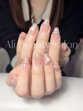 ネイル Ali 新小岩 ネイル専門のネイルデザイン