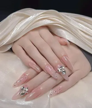 ネイル INF ネイルサロンのネイルデザイン