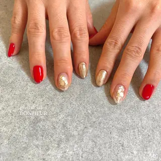 ネイル BONHEUR Annaのネイルデザイン
