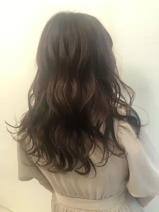 ロング コトネ🫧 韓国風レイヤーカットのヘアスタイル