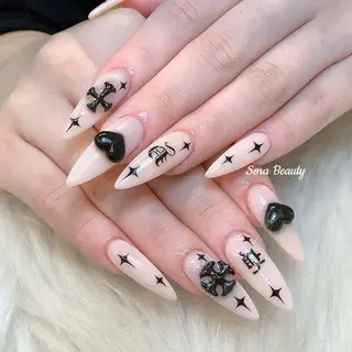 ネイル Chiin Nailのネイルデザイン