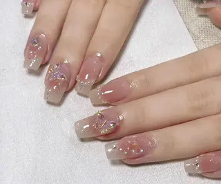 ネイル D-BEAUTY Nailsalonのネイルデザイン