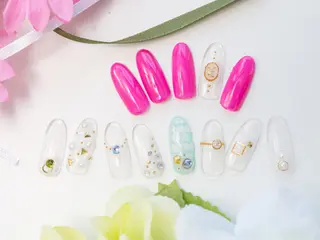 ネイル e.nail所属・和賀井 恵理のネイルデザイン