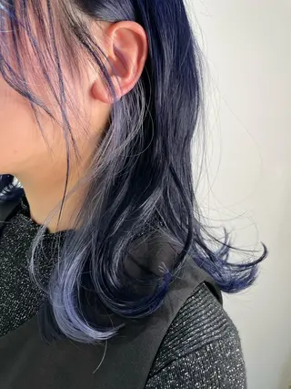 ミディアム シンプル+αな デザインを 松崎陸のヘアスタイル