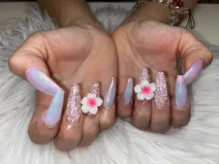 ネイル SOARE🤍 🤍のネイルデザイン