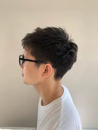 ショート カラー パーマ メンズ 加藤 綾華のヘアスタイル