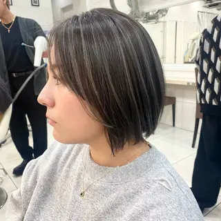 カラー Ash 新小岩 🐈⬛中溝有紗🎀のヘアスタイル