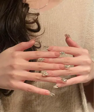 ネイル 宮澤 ミナのネイルデザイン