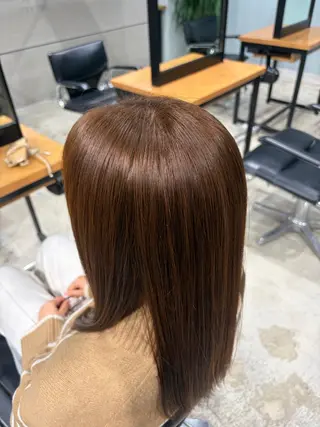 セミロング カラー ナチュラルカラー リタッチ　あんりのヘアスタイル