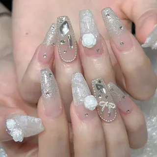 ネイル Queens テイのネイルデザイン