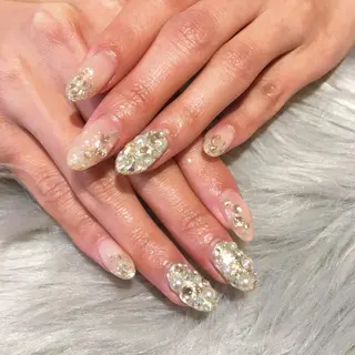 ネイル revia所属・ERI Nailistのネイルデザイン