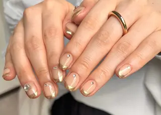 ネイル W.eyelash所属・ダブリュー アイラッシュの眉毛・アイブロウイメージ