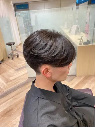 メンズ メンズ特化/フェザー /パーマ/伊勢元のヘアスタイル