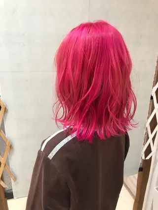 ミディアム カラー 樋渡 侑希のヘアスタイル