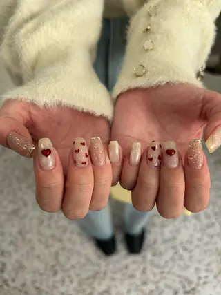 ネイル 小松 千冬snazzyのネイルデザイン