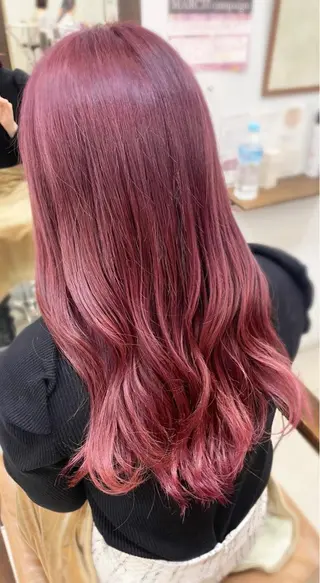 ロング カラー SOYON なんば店所属・水島 真彩のヘアスタイル