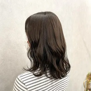 ミディアム カラー いなみね はるきのヘアスタイル