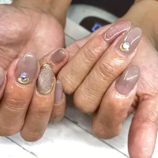 ネイル Nail Salon & MORE.のネイルデザイン