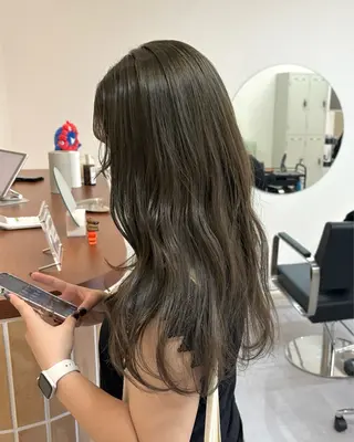 ミディアム カラー ハル🌸柔色/ ブリーチなし/艶髪のヘアスタイル