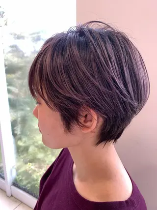 ショート カラー graxi'    グラシー所属・ブリーチ/ハイトーン SERINAのヘアスタイル