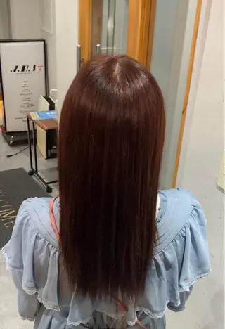 ロング JOS所属・上野/エフェクトブリ ーチ✂︎touiのヘアスタイル