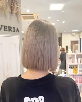 ショート LOVERIA KURUME所属・村上 佳織のヘアスタイル