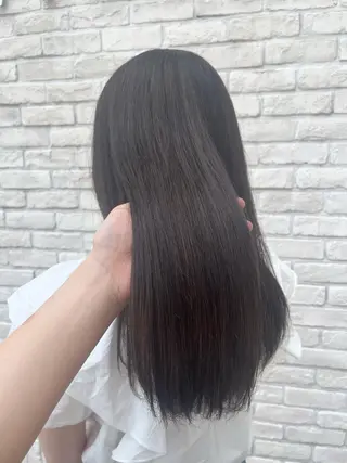 ロング ハイトーンカラー シールエクステのヘアスタイル
