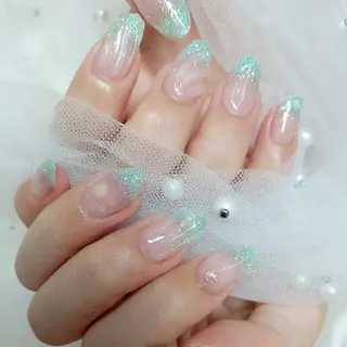 ネイル 柘植 祐子のネイルデザイン