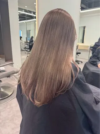 カラー Hana 🌻のヘアスタイル