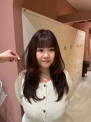 ロング 山本 望華のヘアスタイル