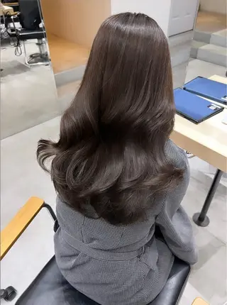 ロング カラー 松下 奈央のヘアスタイル