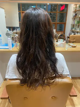 ロング 高松 莉璃のヘアスタイル