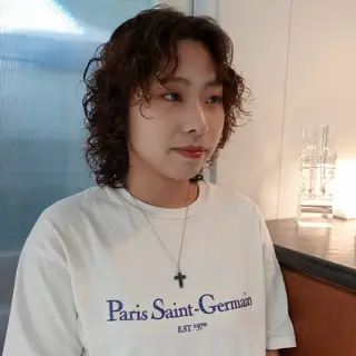 ミディアム パーマ ヘアアレンジ 🌐サトウ リョウ🌐のヘアスタイル