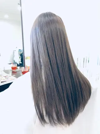 ロング カラー 阿久津 泰幸のヘアスタイル