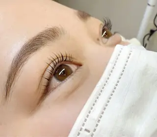 マツエク・マツパ LAULEA所属・LAULEA AMIのマツエク・マツパデザイン