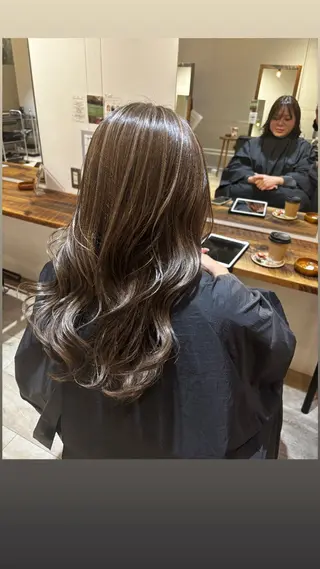 カラー レイヤーカット 湘南台/高倉航汰のヘアスタイル