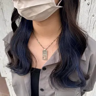 カラー インナーカラー🩵 角田紗雪のヘアスタイル