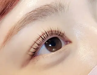 マツエク・マツパ EYE405　新宿店所属・EYE 405 Mikaのマツエク・マツパデザイン