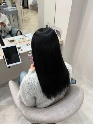 ロング カラー 鈴村 桃花のヘアスタイル