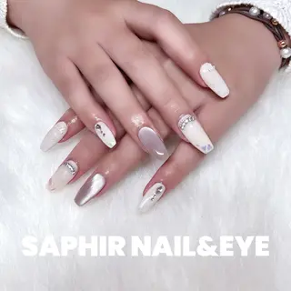 ネイル SAPHIR SATSUKIの眉毛・アイブロウイメージ