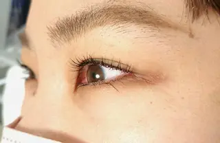マツエク・マツパ 口コミ高評価🌠眉と まつ毛の専門MIKIのマツエク・マツパデザイン