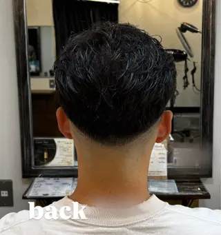 ショート メンズ 🌙透明感カラー／ 丁寧施術｜松本のヘアスタイル