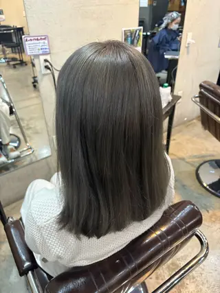 カラー BULL松戸⭐️ 渡邉 春佳のヘアスタイル