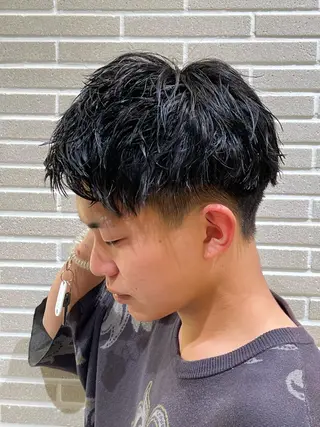 パーマ メンズ 赤本悠斗波巻きパーマ メンズパーマのヘアスタイル