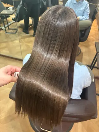 ロング 髪質改善カラー｜ レイヤー｜小寺 葵のヘアスタイル