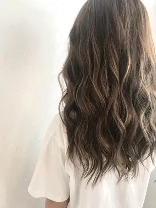 ロング カラー 🪽まつエク𖧷 ヘアー🩵Naomiのマツエク・マツパデザイン