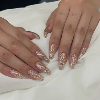 ロング GRACE所属・GRACE mioのネイルデザイン