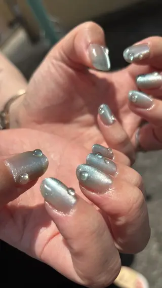 ネイル nailsalon　hue所属・小山 羽奈のネイルデザイン