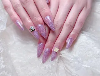 ネイル 🎀まゆ 🪽🐾のネイルデザイン