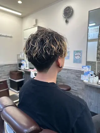 ショート パーマ 仲川 遼のヘアスタイル